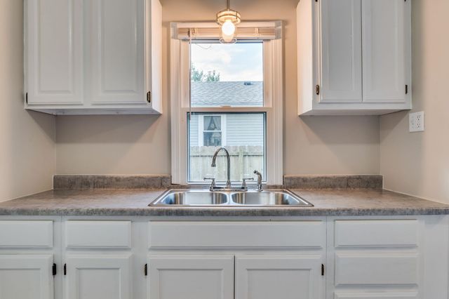 1930 S Main, Wichita, KS 67213