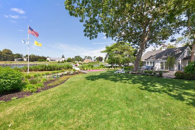 144 Springville Road, Hampton Bays, NY 11946