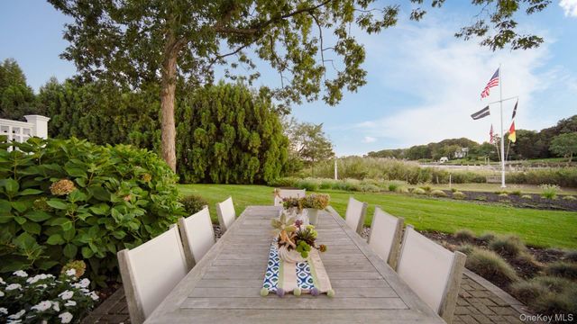 144 Springville Road, Hampton Bays, NY 11946