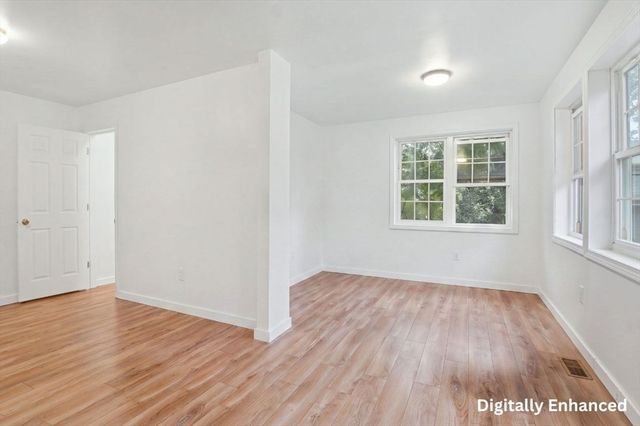 47 Pine Hill Road, Worcester, MA 01604
