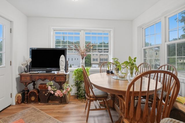 47 Pine Hill Road, Worcester, MA 01604
