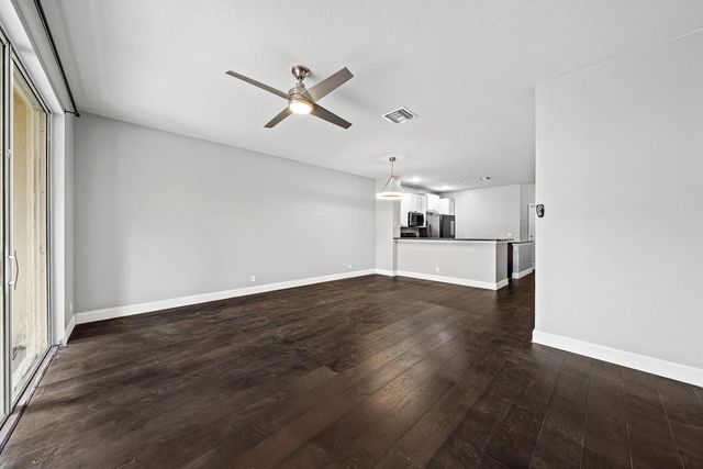 9663 Lago Drive, Boynton Beach, FL 33472