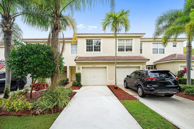 9663 Lago Drive, Boynton Beach, FL 33472