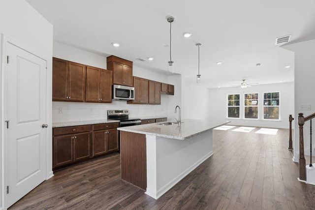 6121 Wayburn Street, Tucker, GA 30084