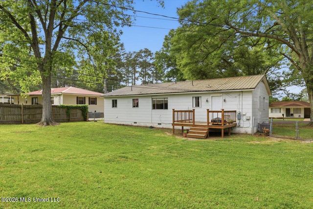 1946 Carolyn Lane, Pearl, MS 39208