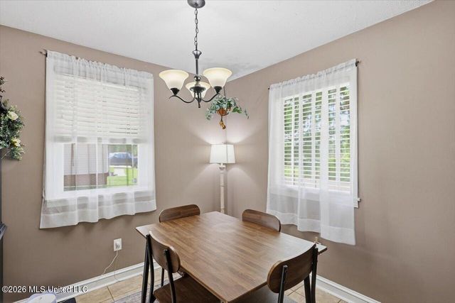 1946 Carolyn Lane, Pearl, MS 39208