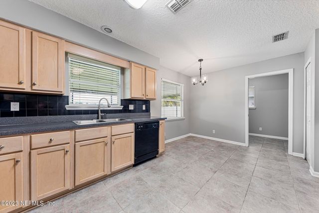 13021 CHETS CREEK Drive S, Jacksonville, FL 32224