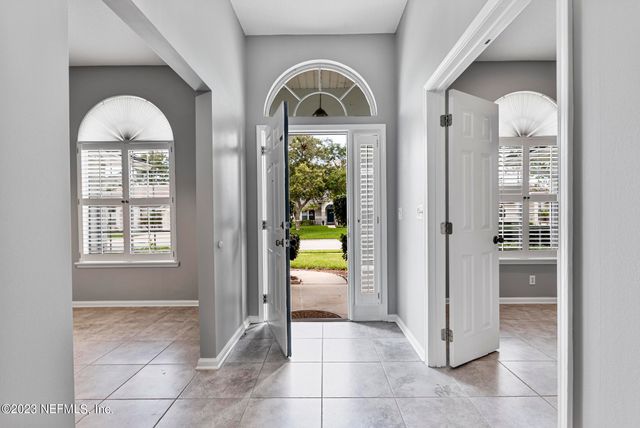 13021 CHETS CREEK Drive S, Jacksonville, FL 32224