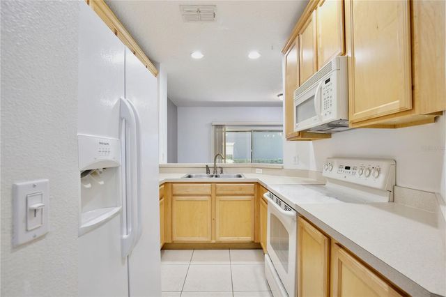 10412 KIPLINGER LANE 236, Orlando, FL 32829