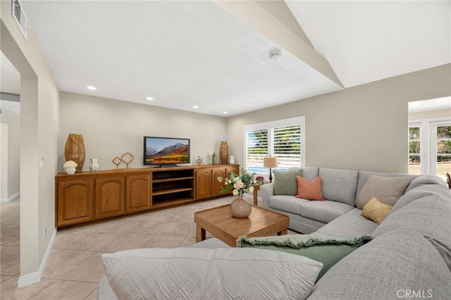 1975 Heather Circle, Brea, CA 92821