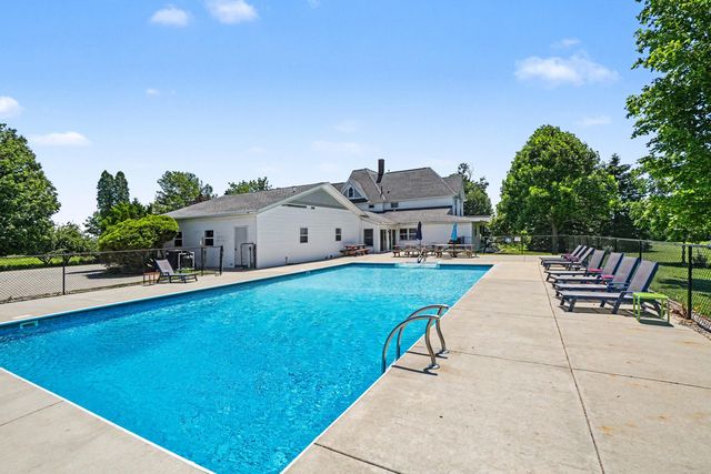 7019 109th Avenue, Casco Twp, MI 49090