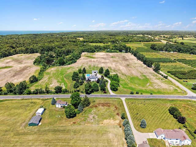 7019 109th Avenue, Casco Twp, MI 49090