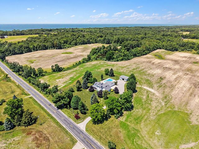 7019 109th Avenue, Casco Twp, MI 49090