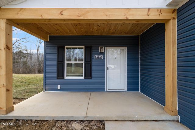 3253 Avoca Road, Bristol, TN 37620