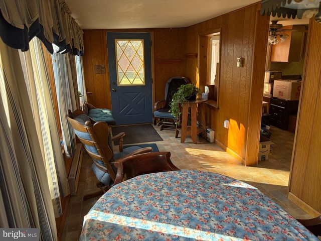 245 S READING RD, Ephrata, PA 17522