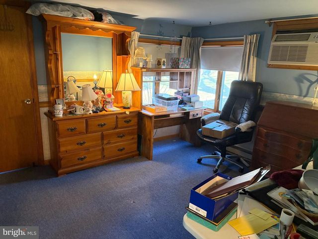 245 S READING RD, Ephrata, PA 17522