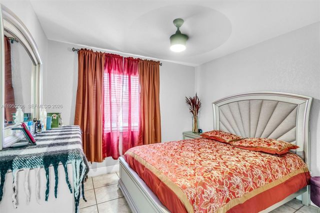 7579 W 31st Ave, Hialeah, FL 33018