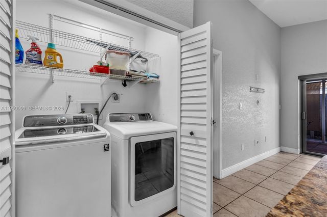 7579 W 31st Ave, Hialeah, FL 33018