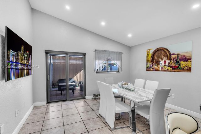 7579 W 31st Ave, Hialeah, FL 33018