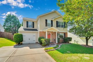 811 River Trail Road, Lowell, NC 28098
