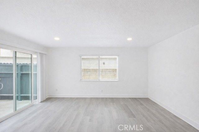 16951 Hoskins 1, Huntington Beach, CA 92649