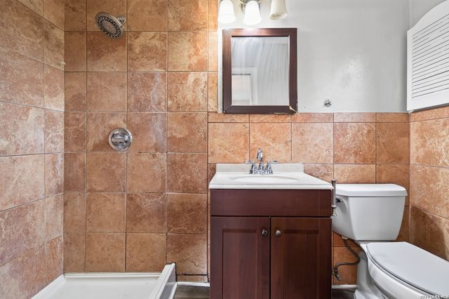 8810 Slumber Lane, Converse, TX 78109