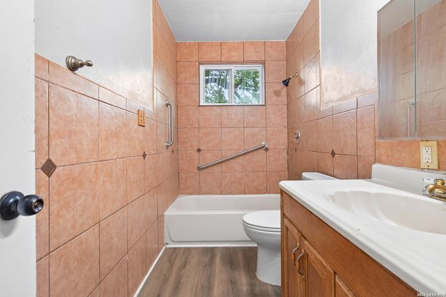 8810 Slumber Lane, Converse, TX 78109