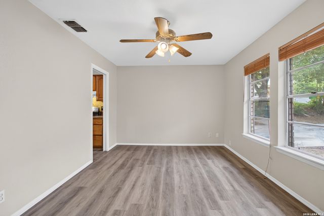 8810 Slumber Lane, Converse, TX 78109