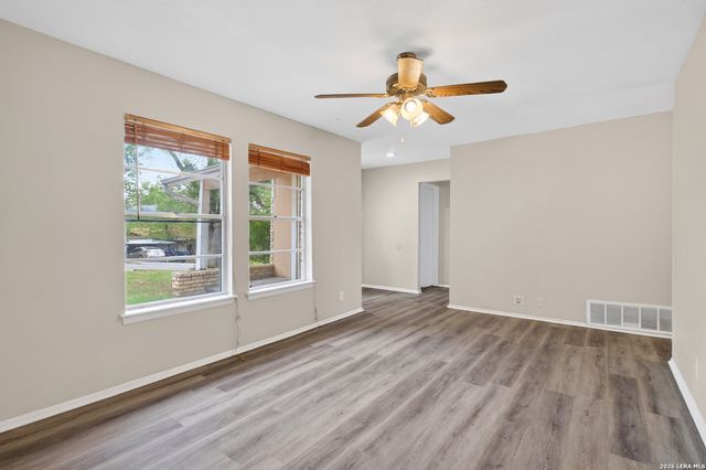 8810 Slumber Lane, Converse, TX 78109