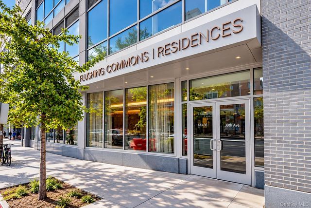 13835 39th Avenue 10H, Flushing, NY 11354