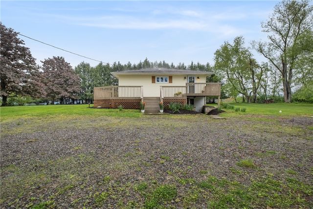 141 Swain Hill Road, Lancaster Twp, PA 16037