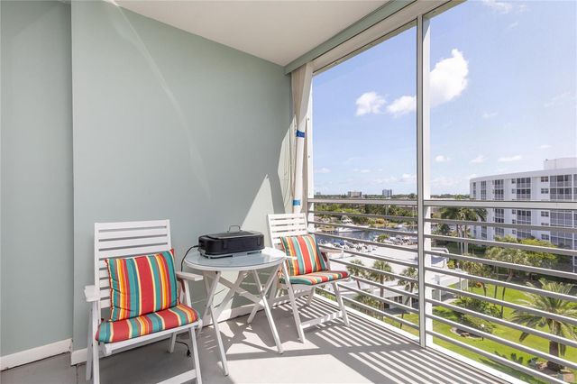 2731 NE 14th Street Causeway 710, Pompano Beach, FL 33062