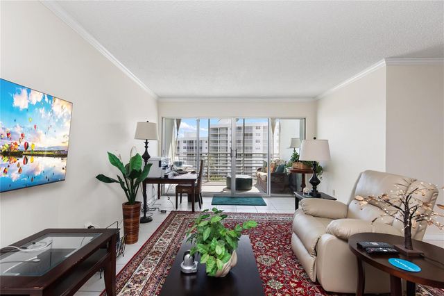 2731 NE 14th Street Causeway 710, Pompano Beach, FL 33062