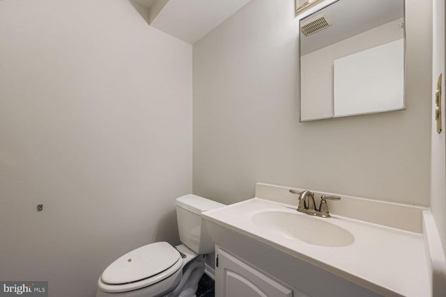 11 GRAND VALLEY CT, Cockeysville, MD 21030