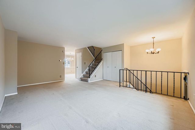 11 GRAND VALLEY CT, Cockeysville, MD 21030