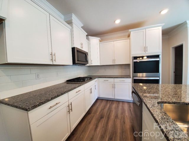 3013 Lydney Circle, Waxhaw, NC 28173
