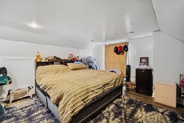 10-12 N Park Avenue, Waukegan, IL 60085