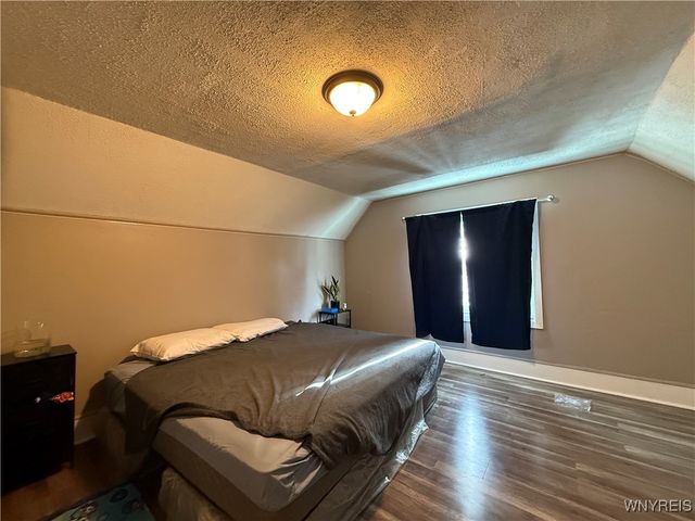 66 Dempster Street, Buffalo, NY 14206