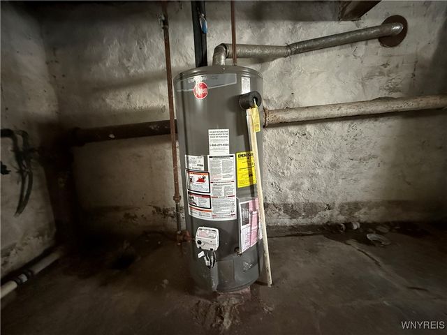 66 Dempster Street, Buffalo, NY 14206