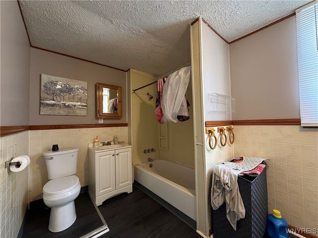 66 Dempster Street, Buffalo, NY 14206