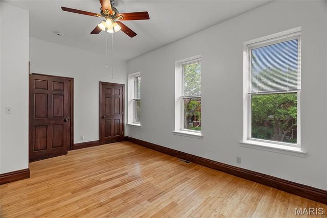 3406 Humphrey, St Louis, MO 63118