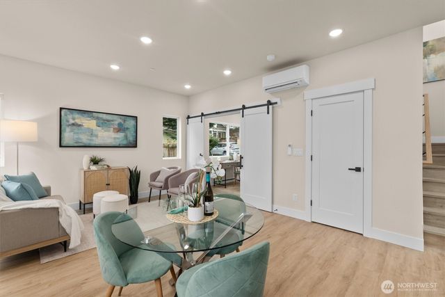 1409 Martin Luther King Jr Way, Seattle, WA 98122
