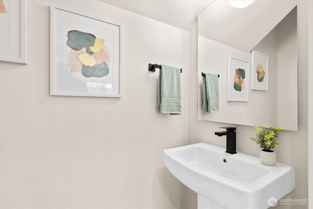 1409 Martin Luther King Jr Way, Seattle, WA 98122