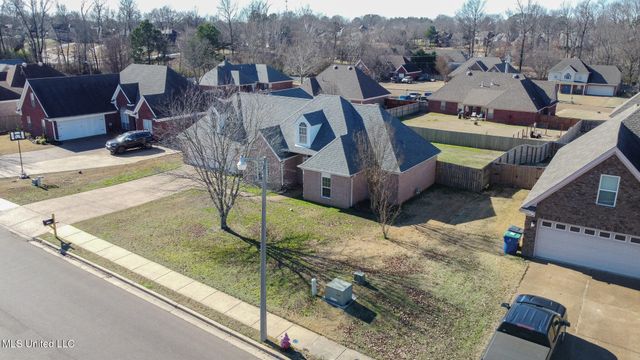 1123 Tara Drive, Hernando, MS 38632