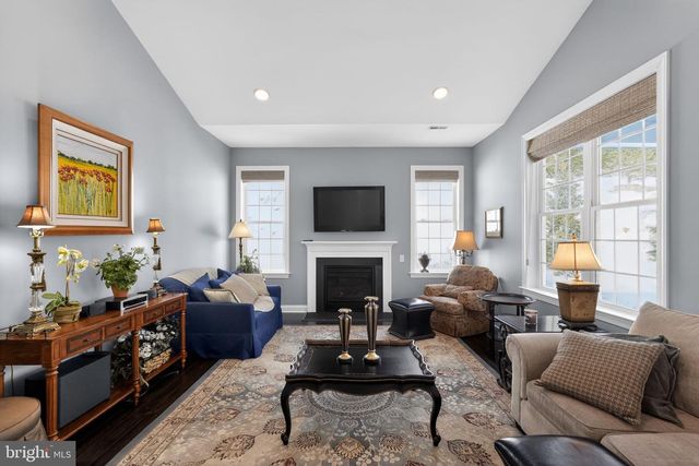 2241 TANNER DR, Schwenksville, PA 19473