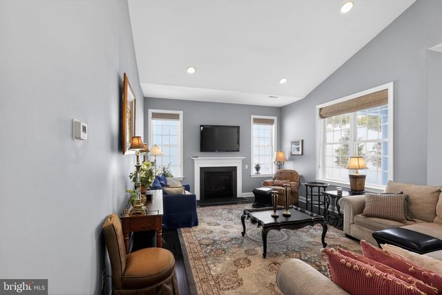 2241 TANNER DR, Schwenksville, PA 19473