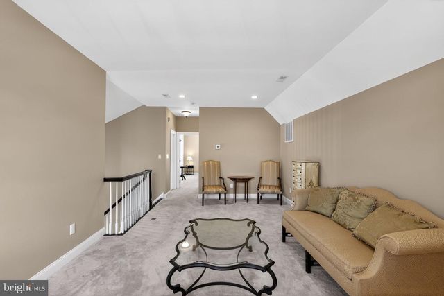 2241 TANNER DR, Schwenksville, PA 19473