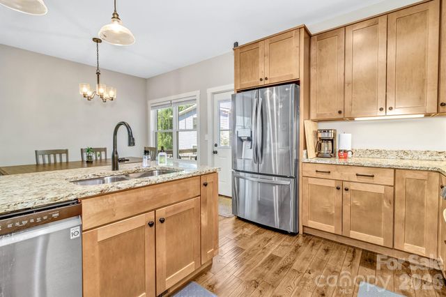 116 Craggy Street, Black Mountain, NC 28711