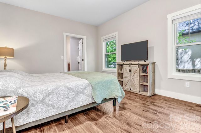 116 Craggy Street, Black Mountain, NC 28711