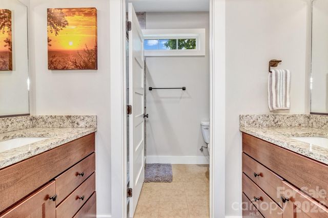 116 Craggy Street, Black Mountain, NC 28711